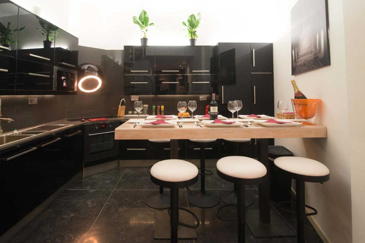 Full 4 Floors House At The Center Villa Anvers Exterior foto